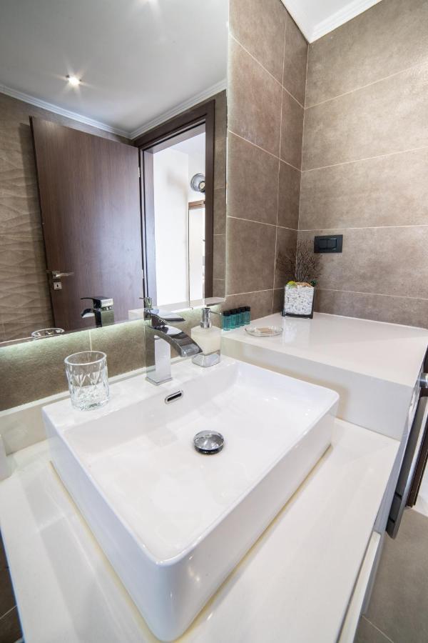 Home Sweet Home - Big Balcony With Great View Kissamos Bagian luar foto